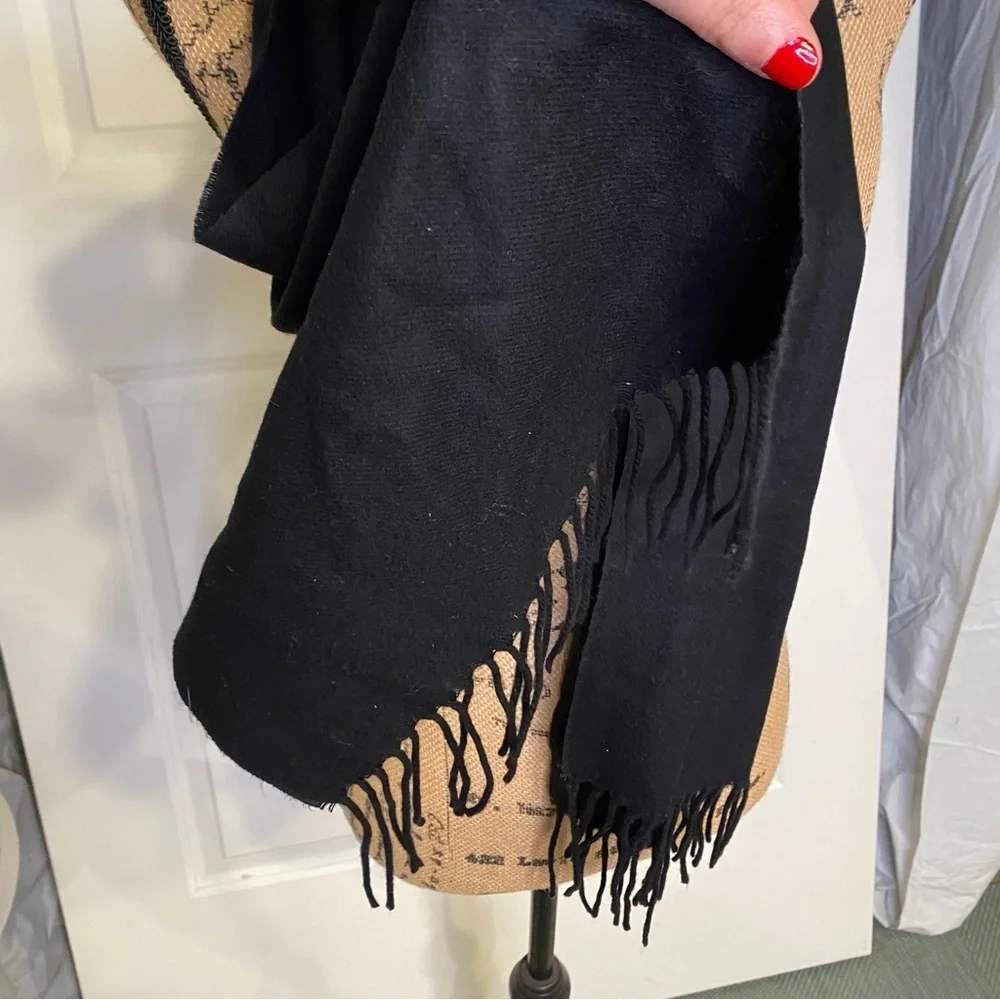Vintage V. Fraas Made in Germany Black Soft Acrylic Fringe End Scarf